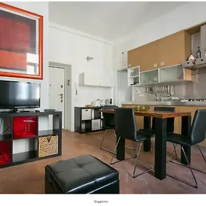 Splendido Bilocale In Via Orti - A Pochi Metri Dal Policlinico Apartamento