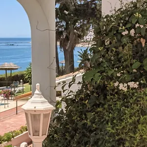  Apartamento Tranquil Oceanfront Escape, One-bedroom Haven España
